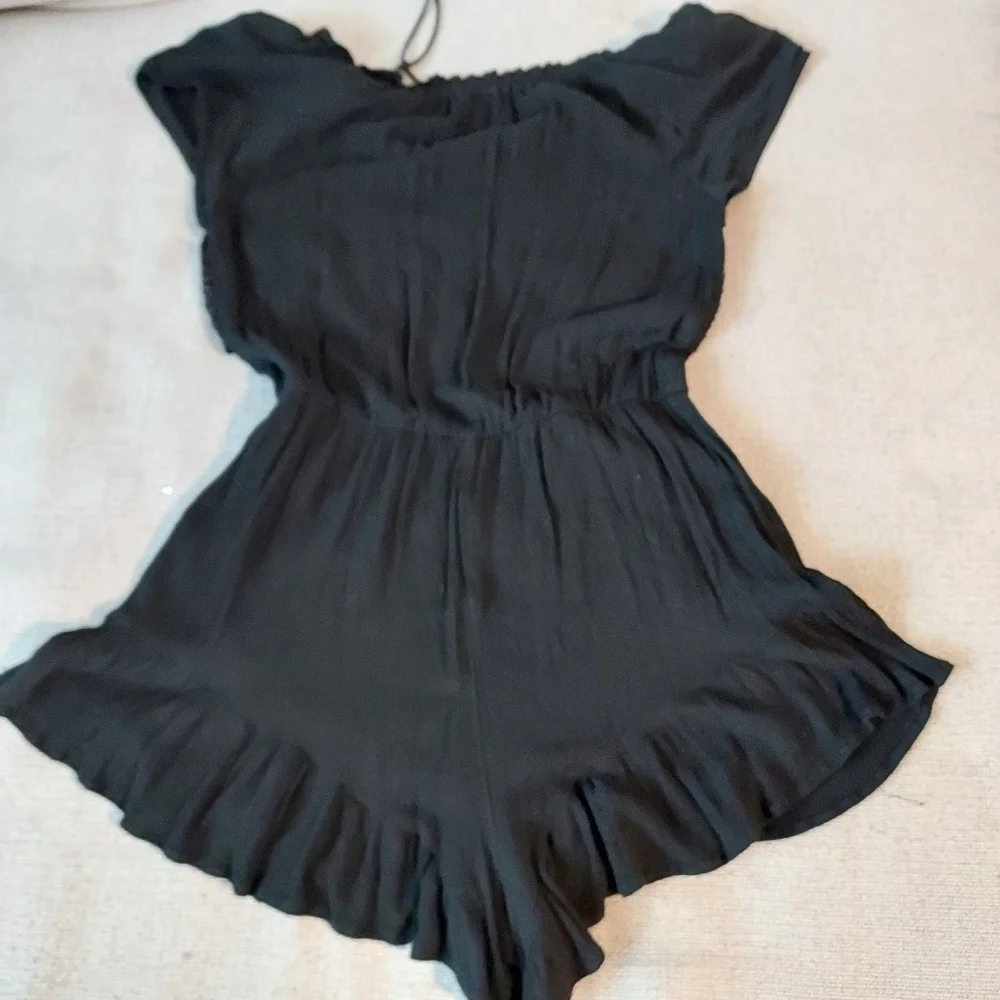 Umgee Gauze Ruffled Crochet Romper Sz-L